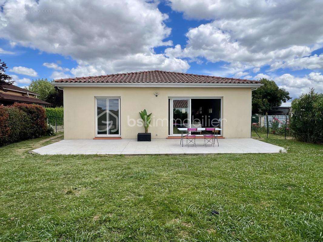 Villa T5 contemporaine de plain-pied de 130 m² avec garage - photo 2