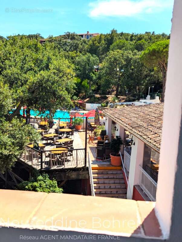 Appartement à GRIMAUD