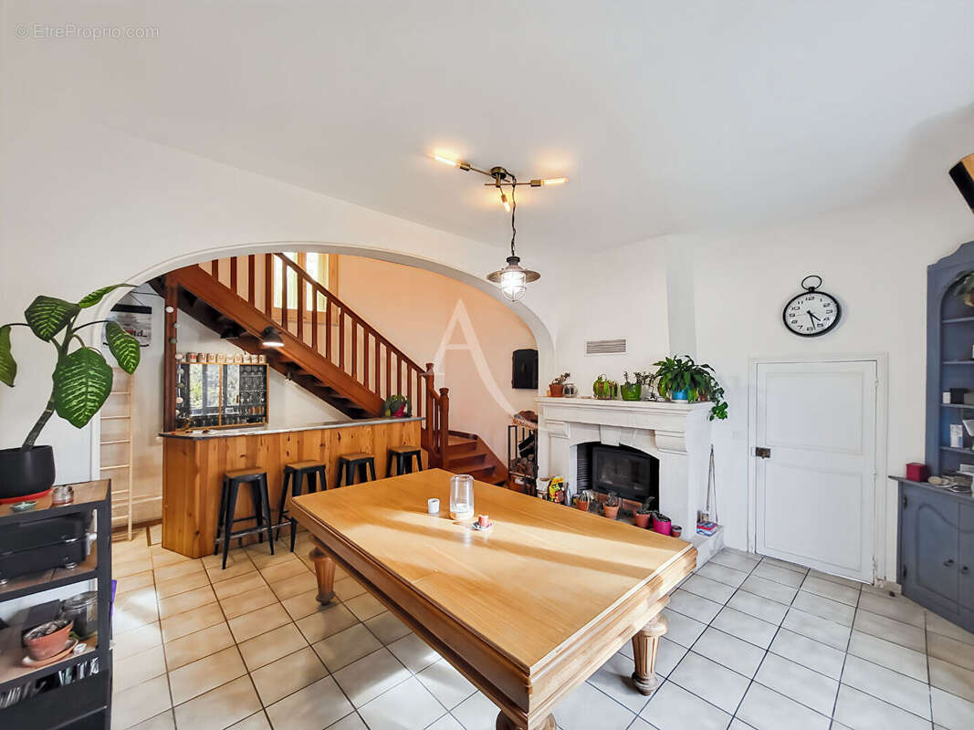 Maison à BRIE-COMTE-ROBERT