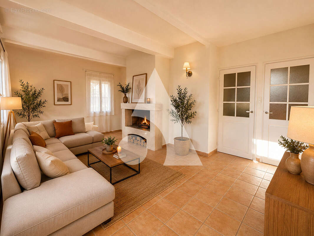 Maison à JONQUIERES