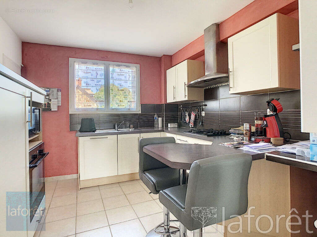 Appartement à FOUGERES