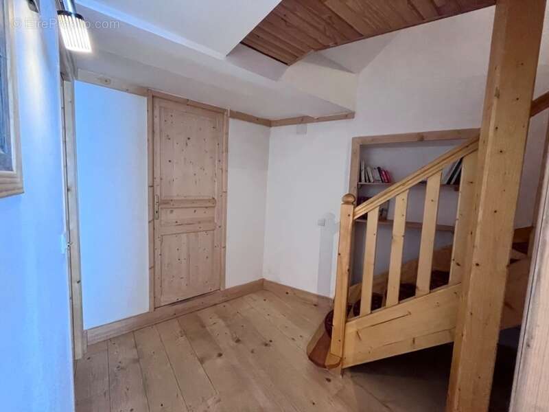 Maison à vendre 6 pièces LA LLAGONNE (66) - photo 4