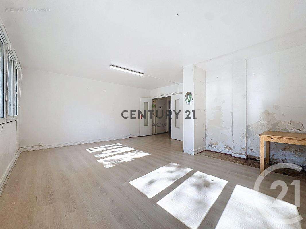Appartement à MAISONS-ALFORT
