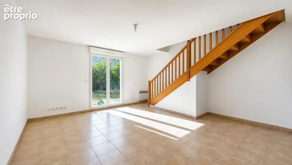 Maison de 3 pièces de 70 m² à Guilherand-Granges - photo 2