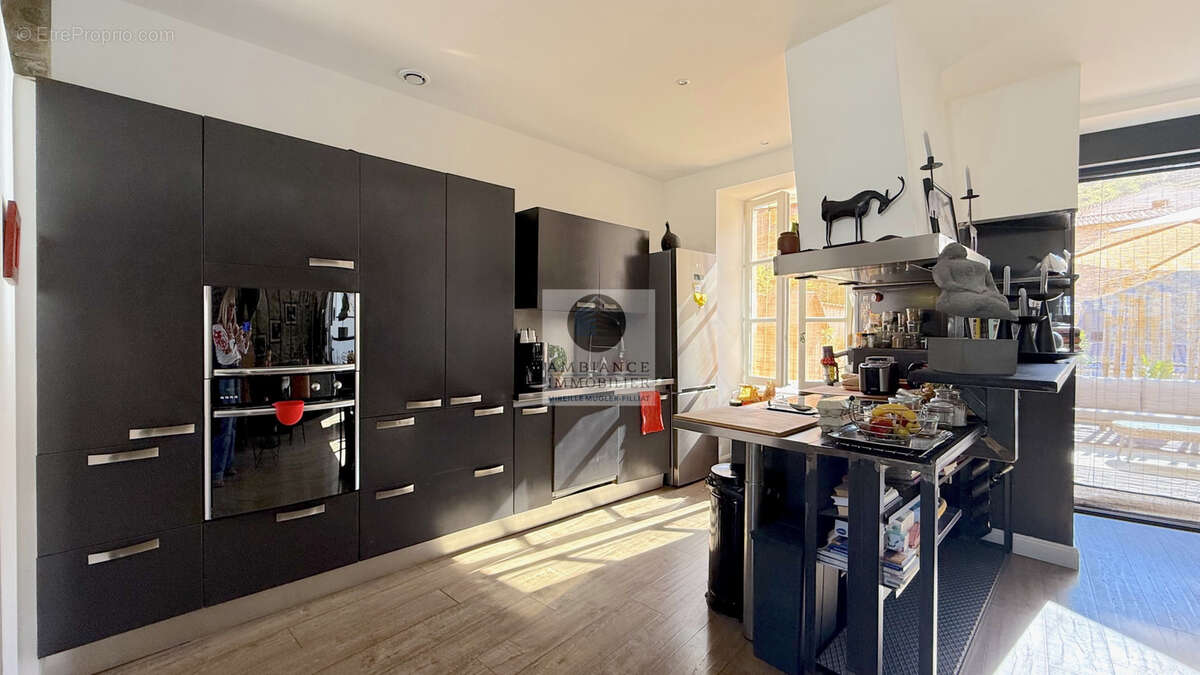 Appartement à TOURNON-SUR-RHONE