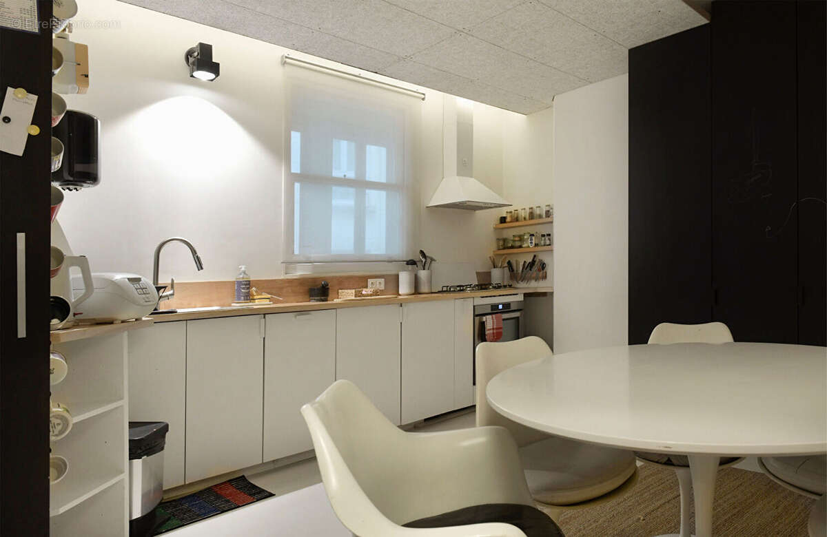 Appartement à PARIS-10E
