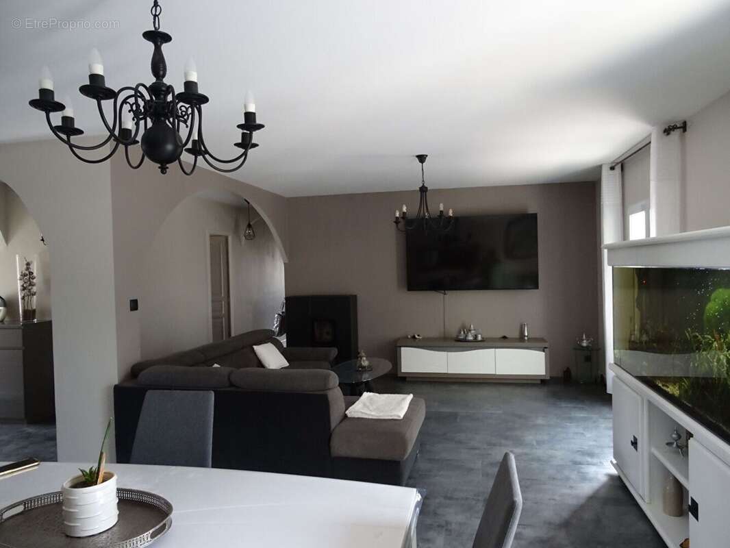 Maison à SAINTE-FOY