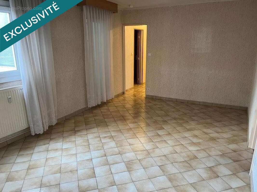 Photo 2 - Appartement à FLEURY-LES-AUBRAIS