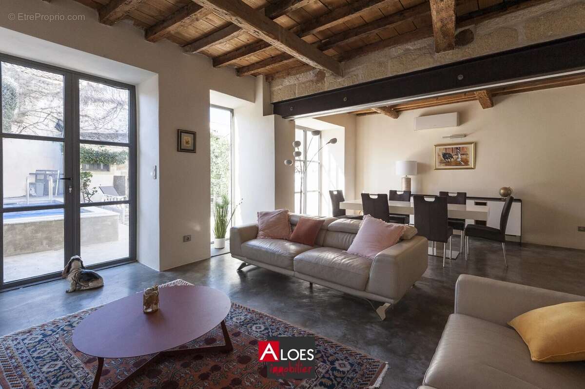 Maison à AIGUES-MORTES