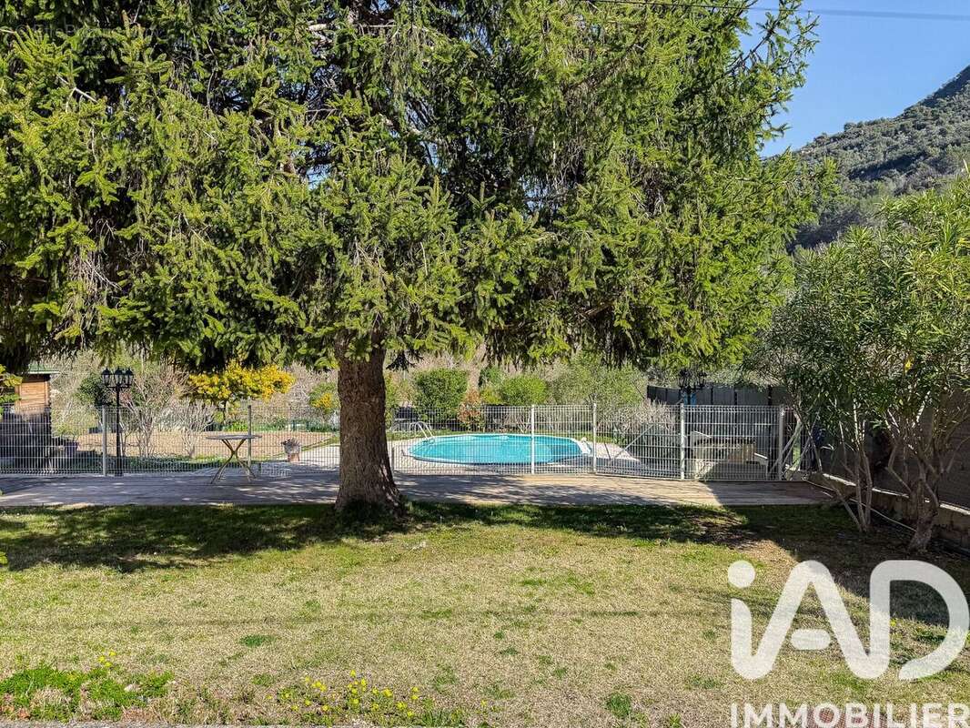 Photo 6 - Maison à PEILLE