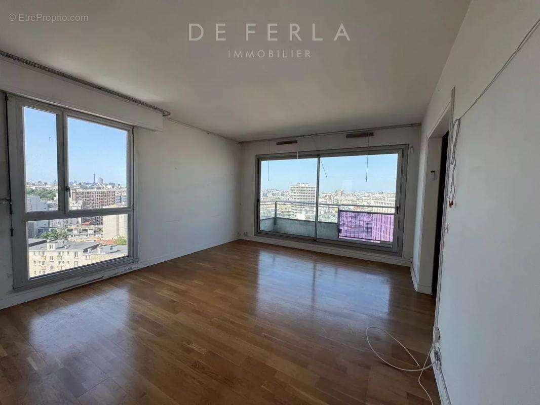 Appartement à PARIS-14E