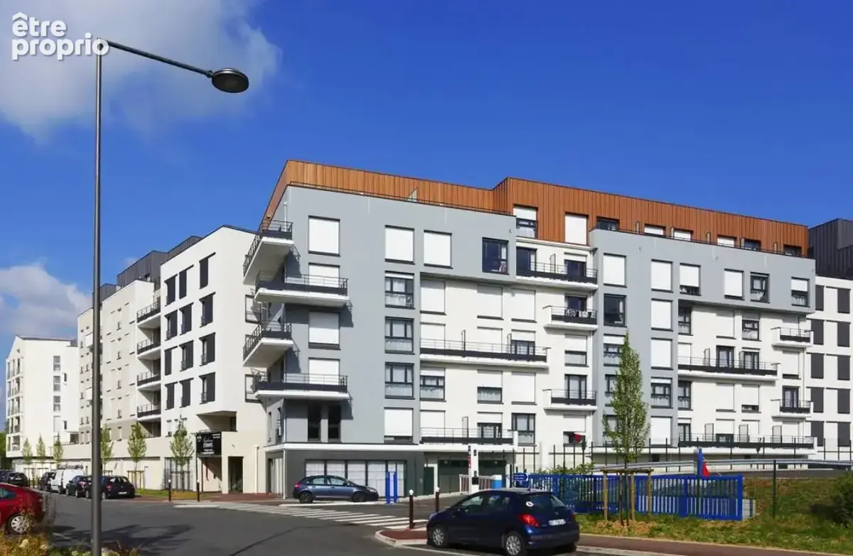 INVESTISSEMENT LOCATIF  CRETEIL  Résidence Étudiante Nemea Créteil Campus  5,99 % de rentabilité - photo 11