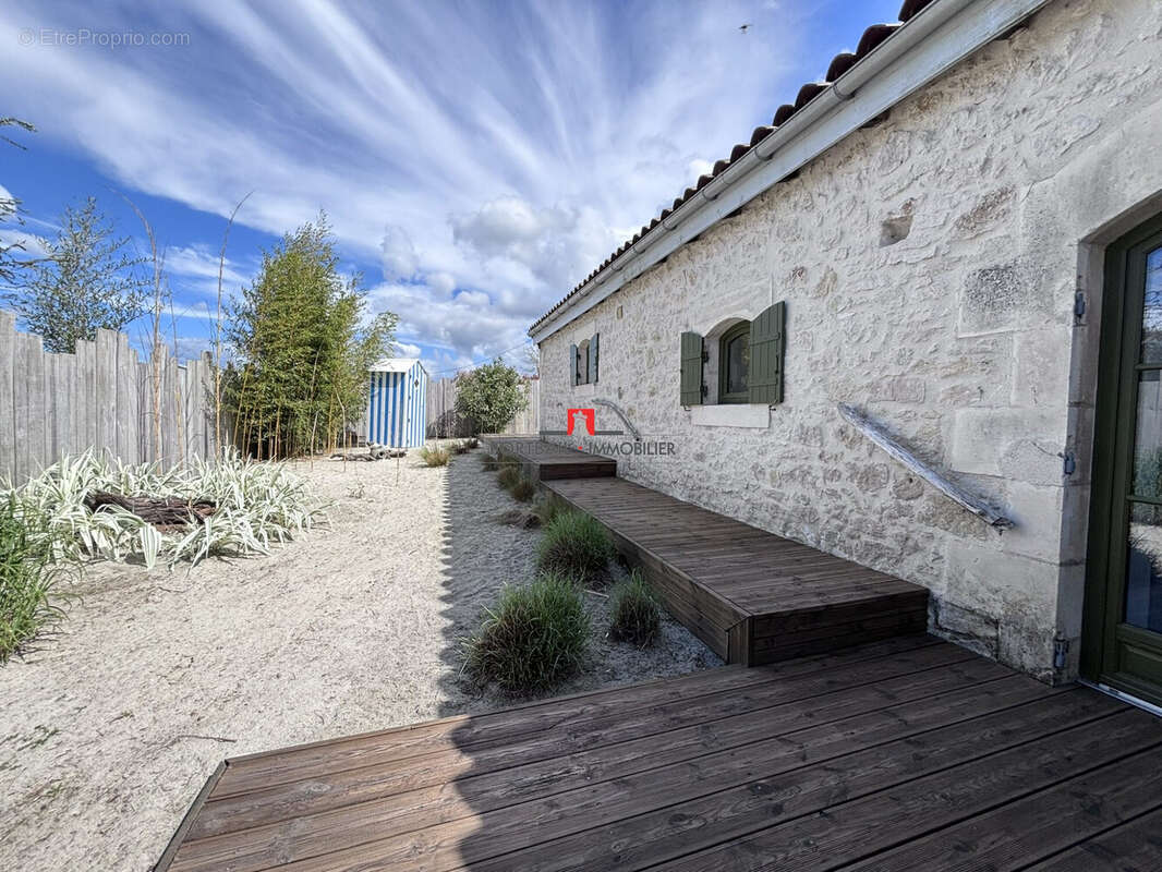 Maison à BRAUD-ET-SAINT-LOUIS