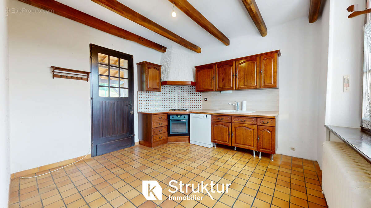 Maison à AUDUN-LE-TICHE