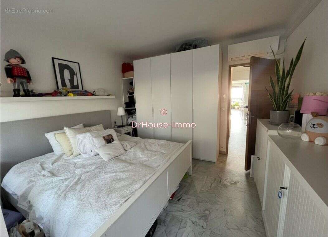 Appartement 54 m² à Roquebrune-Cap-Martin  - photo 5
