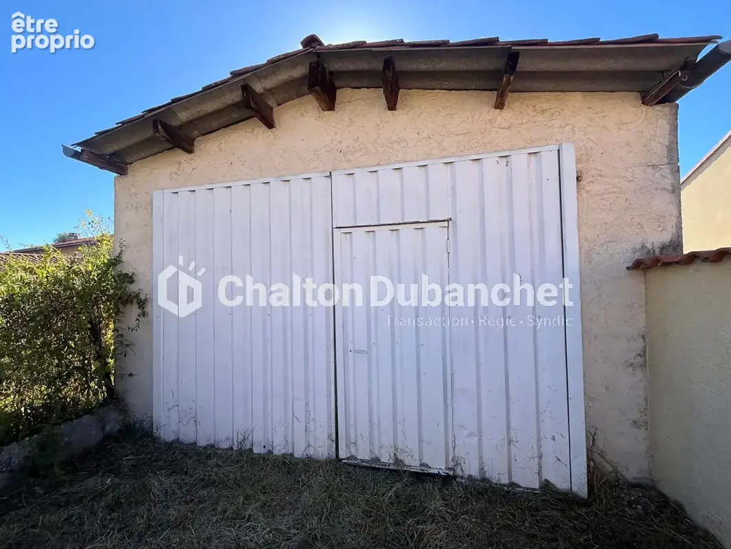 Maison 4 pièces 75 m² à vendre à Chalain-D'uzore (42600) - photo 8
