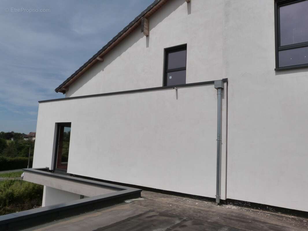 Dpt Moselle (57), à vendre proche de SARREGUEMINES appartement T5 de 104 m² - photo 10