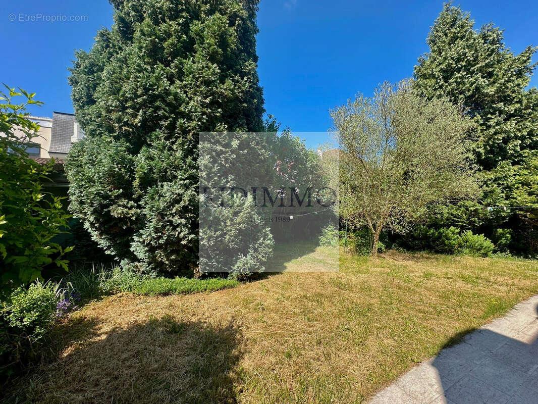 Maison à ORMESSON-SUR-MARNE