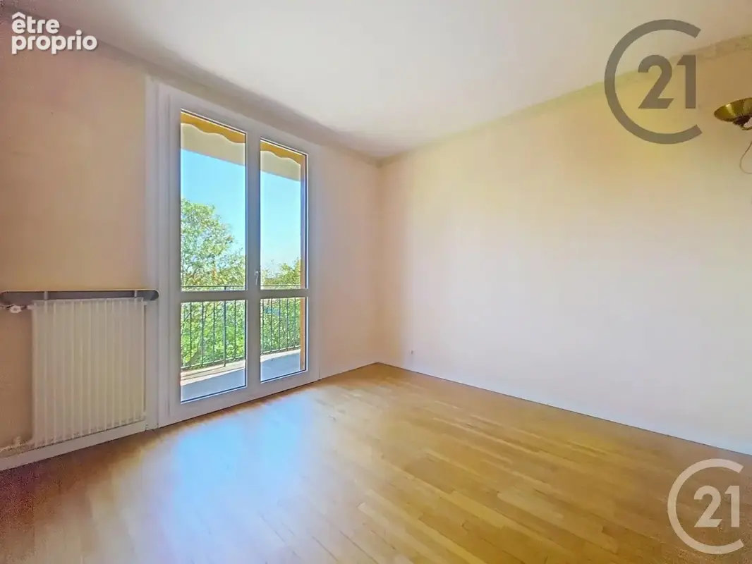 Appartement 5 pièces 99 m² à vendre à Troyes (10000) - photo 9