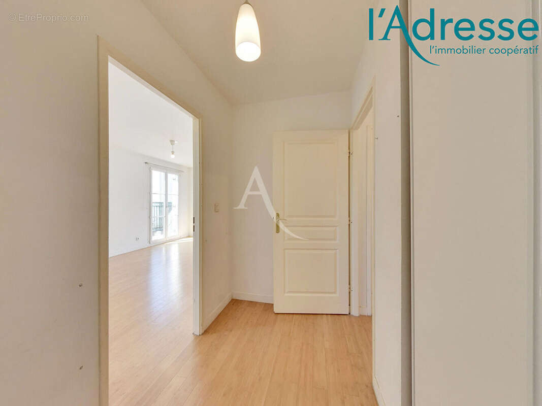 Appartement Emerainville 3 pièce(s) - photo 6
