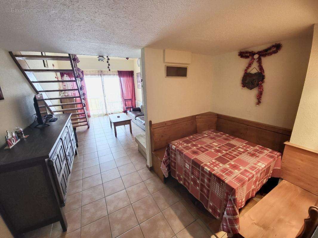 Appartement à FONT-ROMEU-ODEILLO-VIA