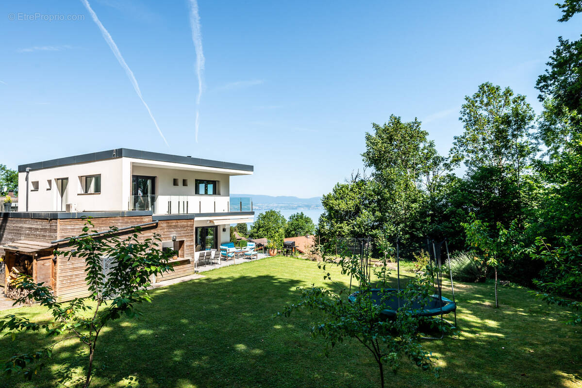 Maison à NEUVECELLE