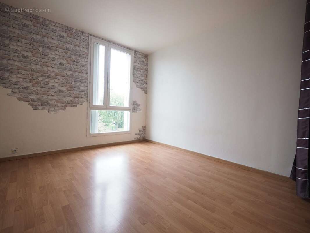 Appartement à BOIS-D'ARCY