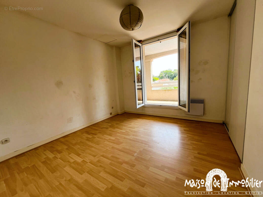 Maison -  4 pieces - vie de plain-pied possible- jardin - garage - - photo 8