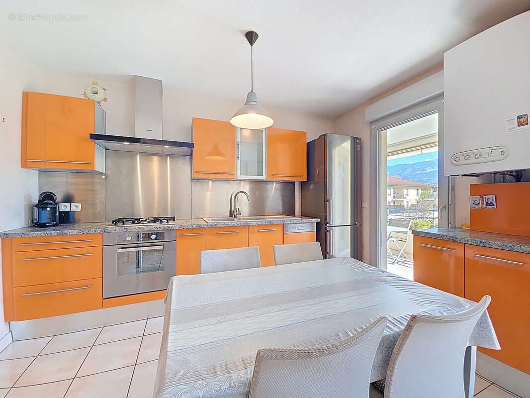 Appartement à CROLLES