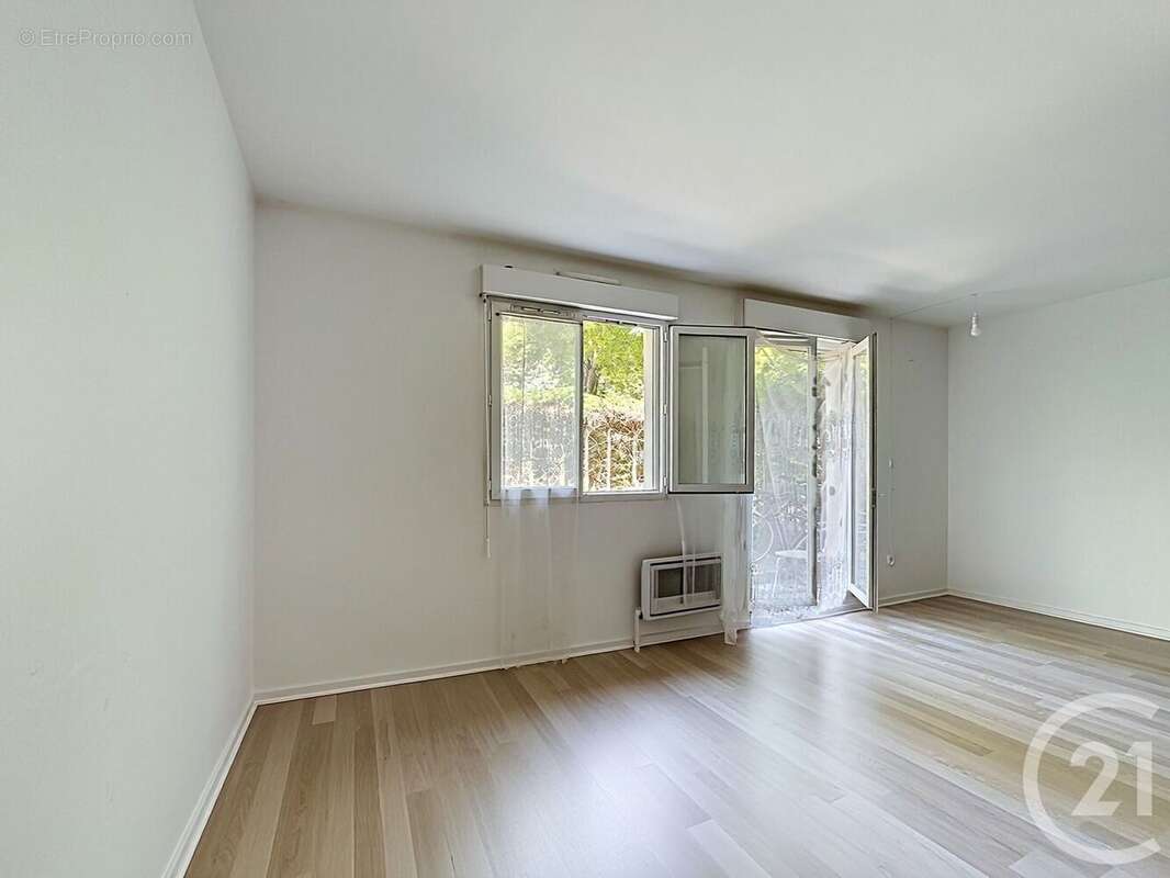 Photo 2 - Appartement à THIAIS