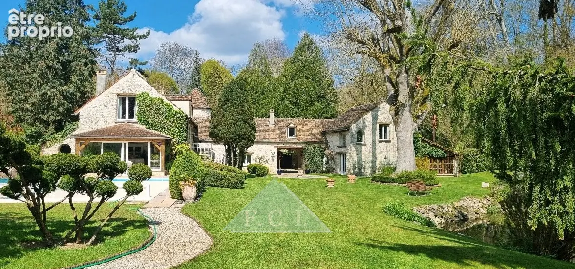 Photo Maison à Septeuil au prix de 985 000€