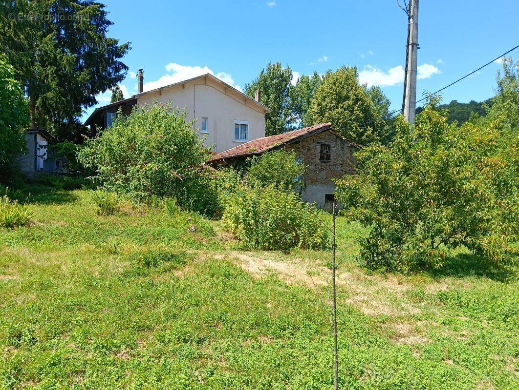 Maison à AUBIN