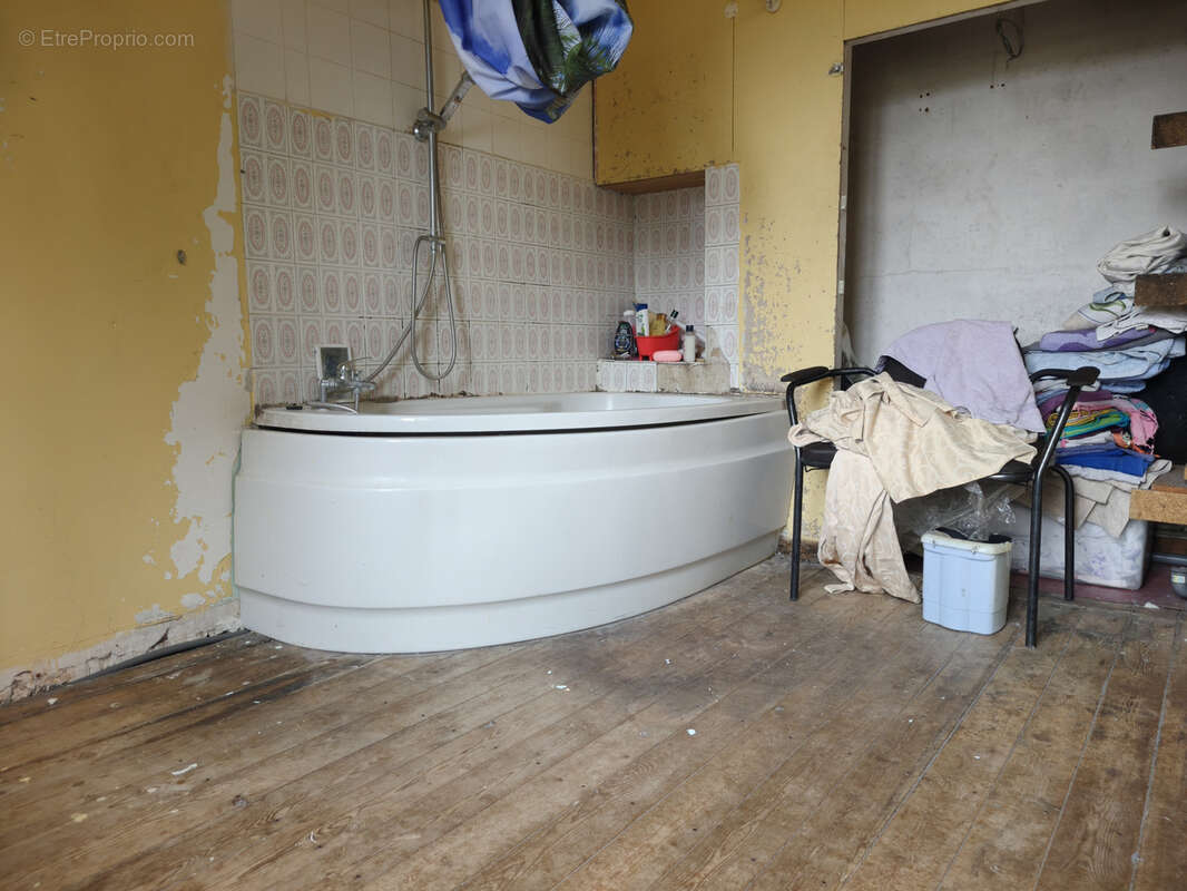 Maison à LA VESPIERE