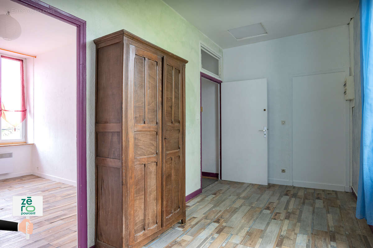 Maison à CHAMPAGNE-LES-MARAIS