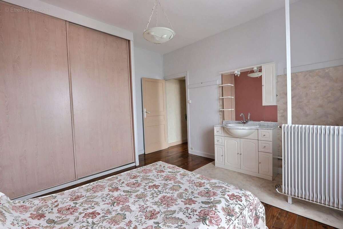 Maison à CLERMONT-FERRAND