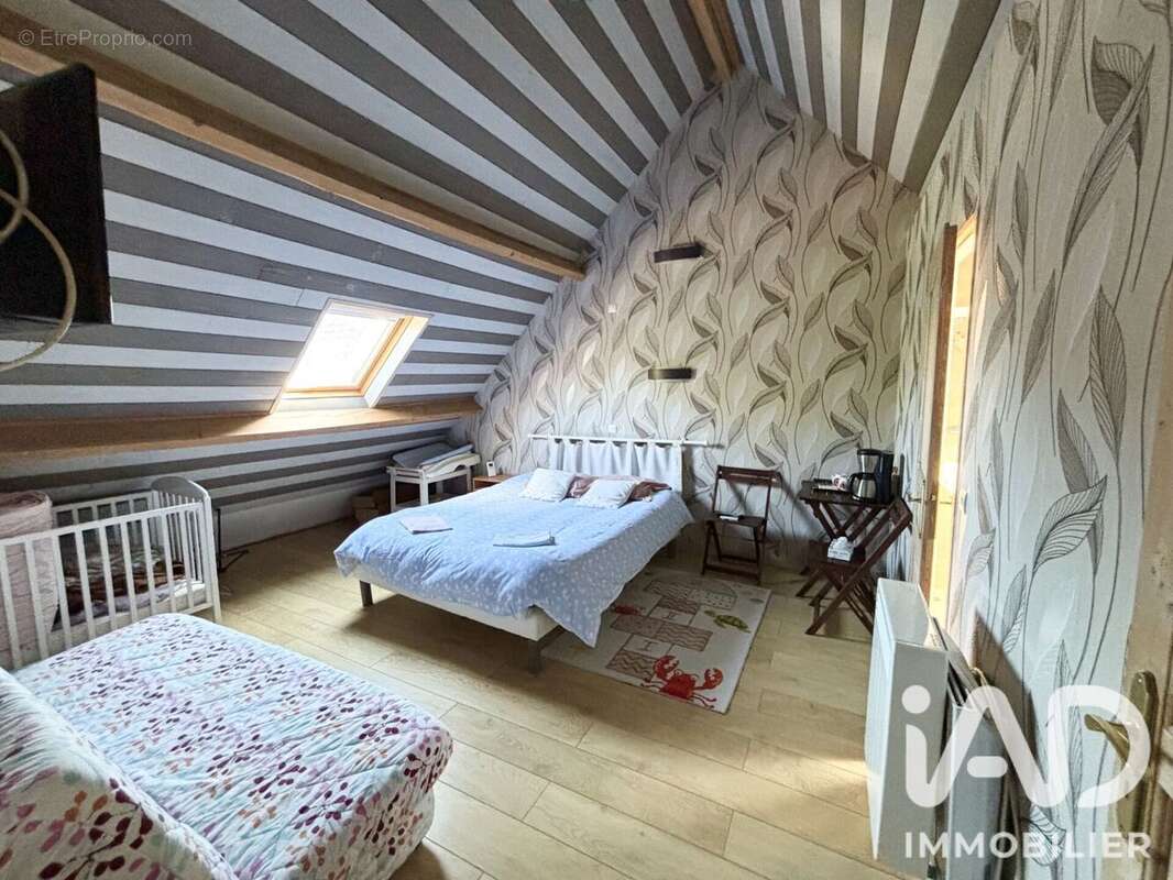Maison 160 m² à La Chatre-Langlin  - photo 6