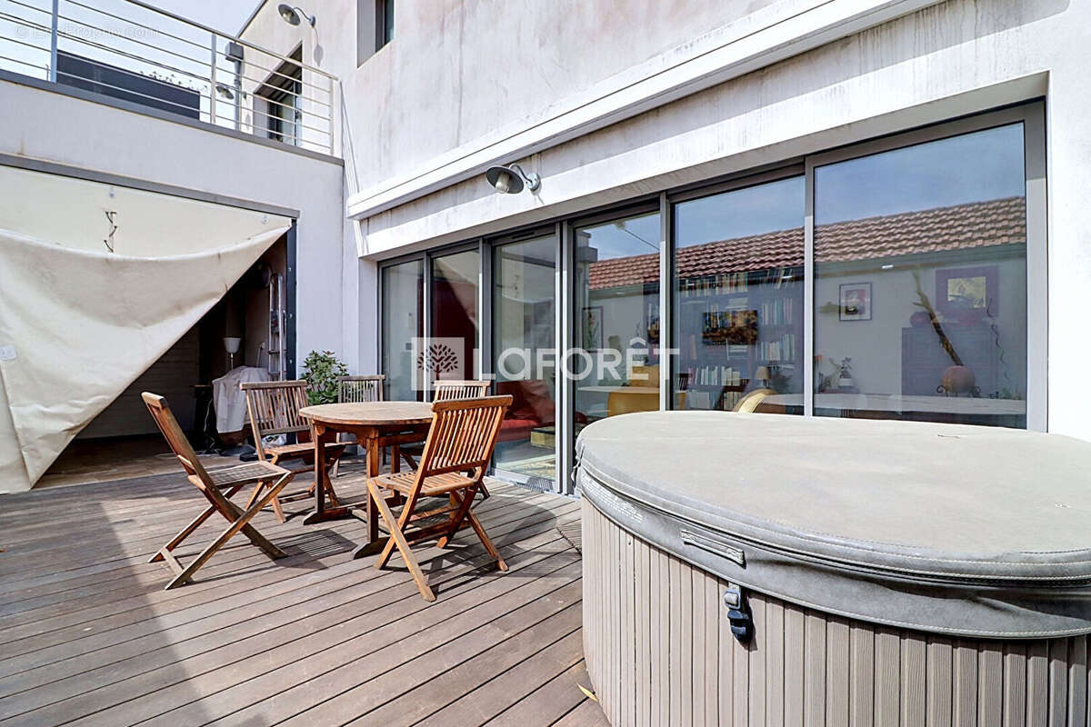 Maison à LA ROCHELLE