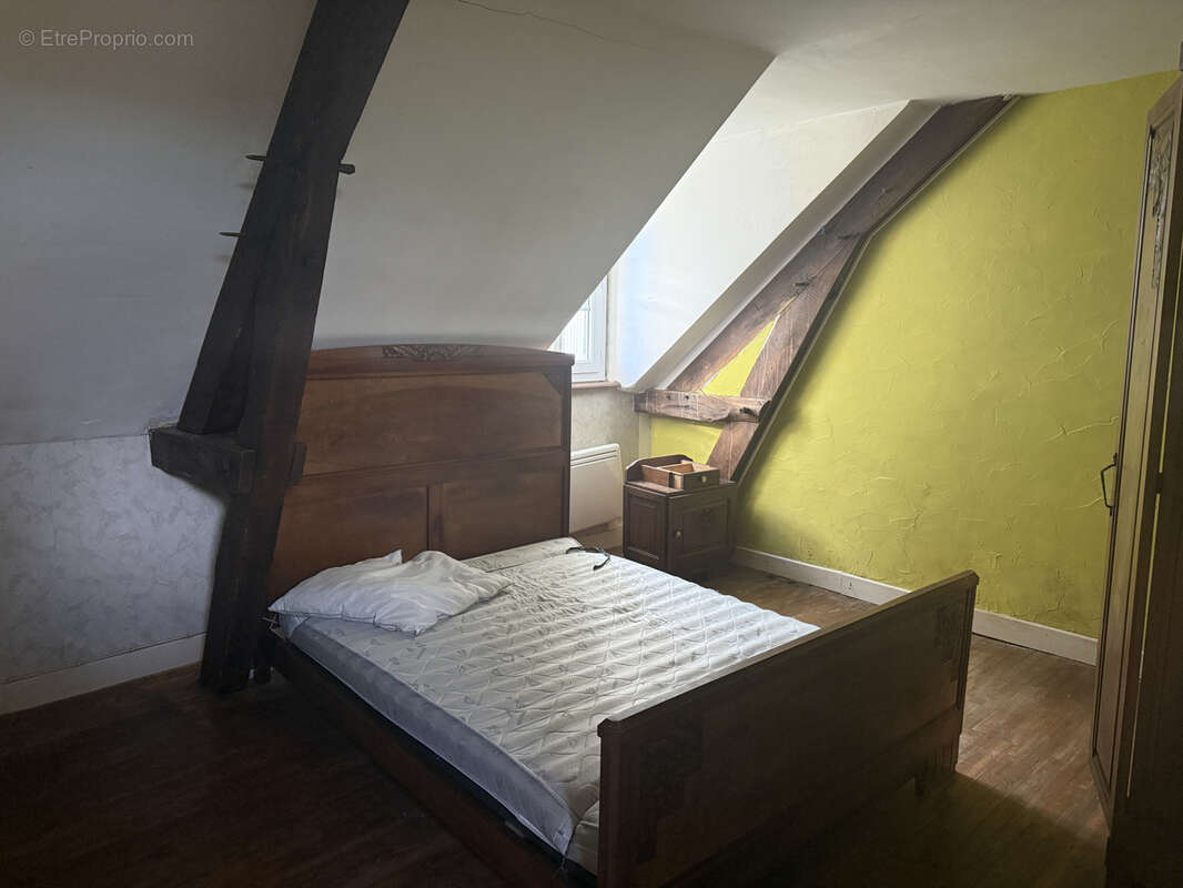 Maison à SAINT-SORNIN-LAVOLPS