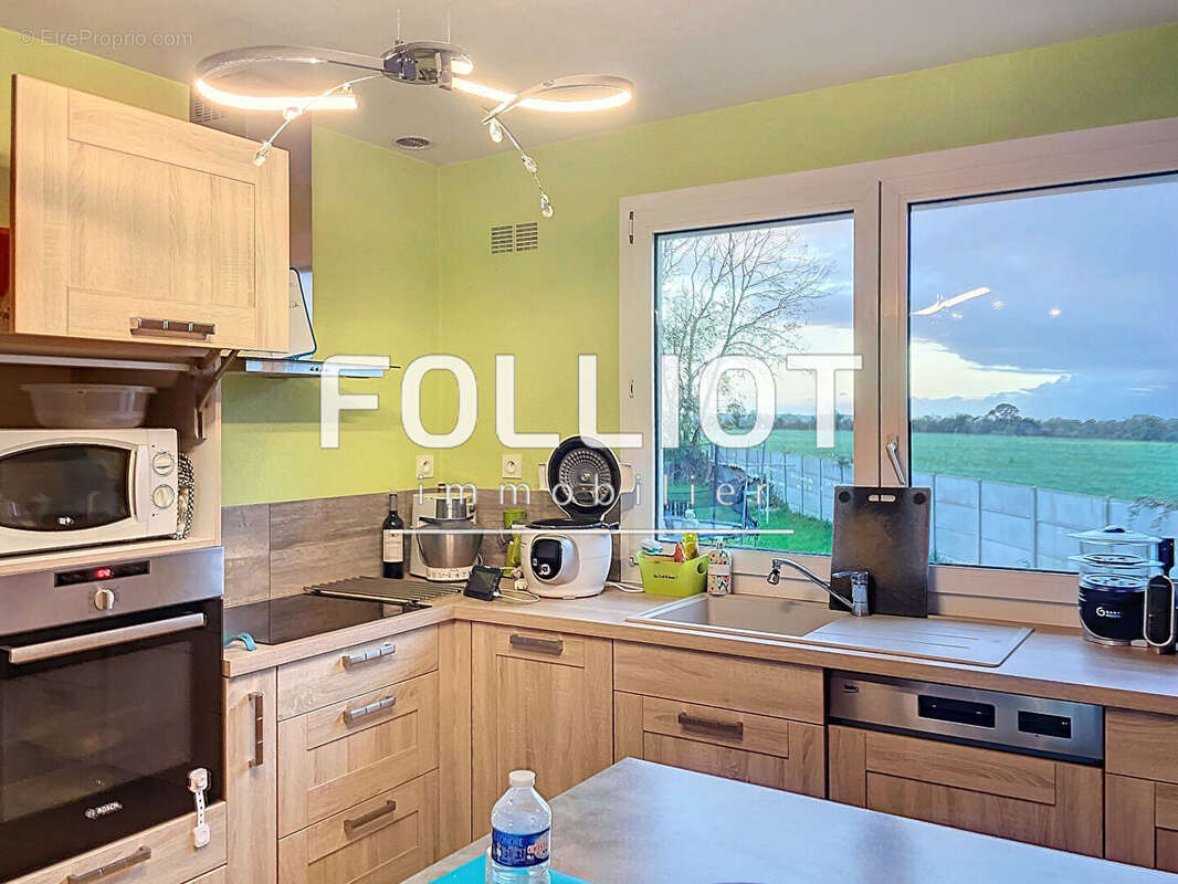 Maison à SAINT-PAIR-SUR-MER