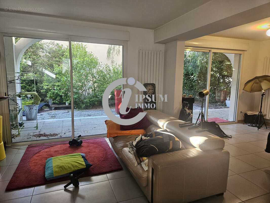 Appartement à CASTELNAU-LE-LEZ