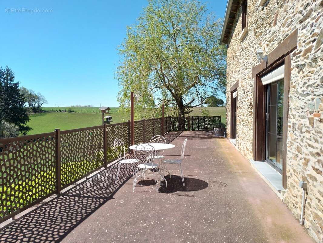 Charmante maison restaurée avec vue - photo 2