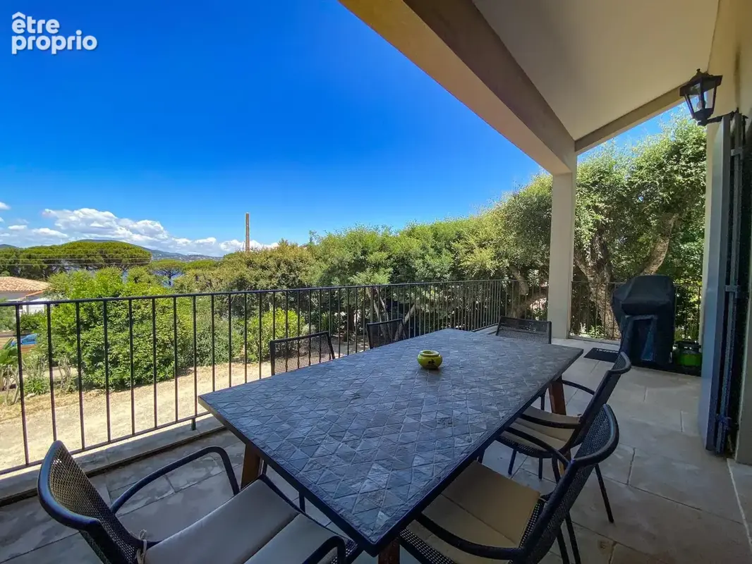 Villa t6 gassin - photo 12