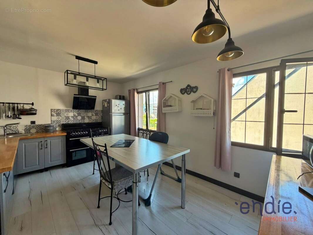 Maison familiale de 190 m²  À 5 minutes du centre-ville de Concarneau - photo 6