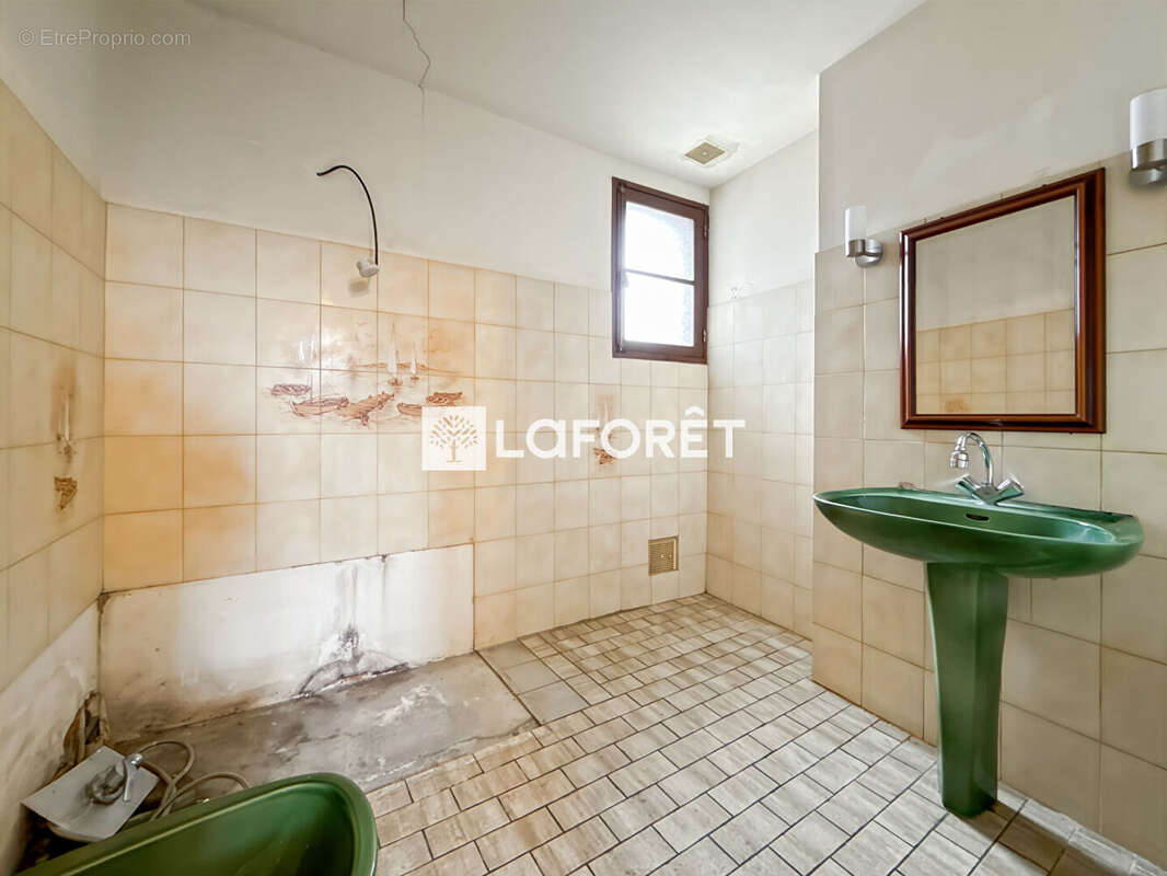 Maison à DOUE-LA-FONTAINE