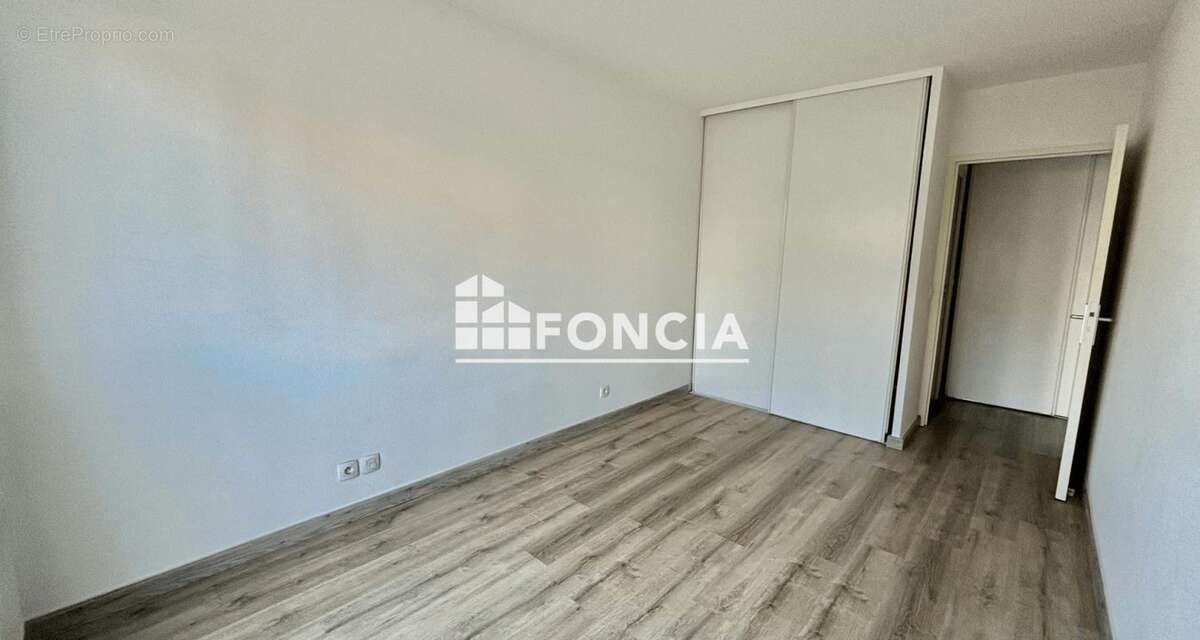 Appartement à VILLENAVE-D'ORNON