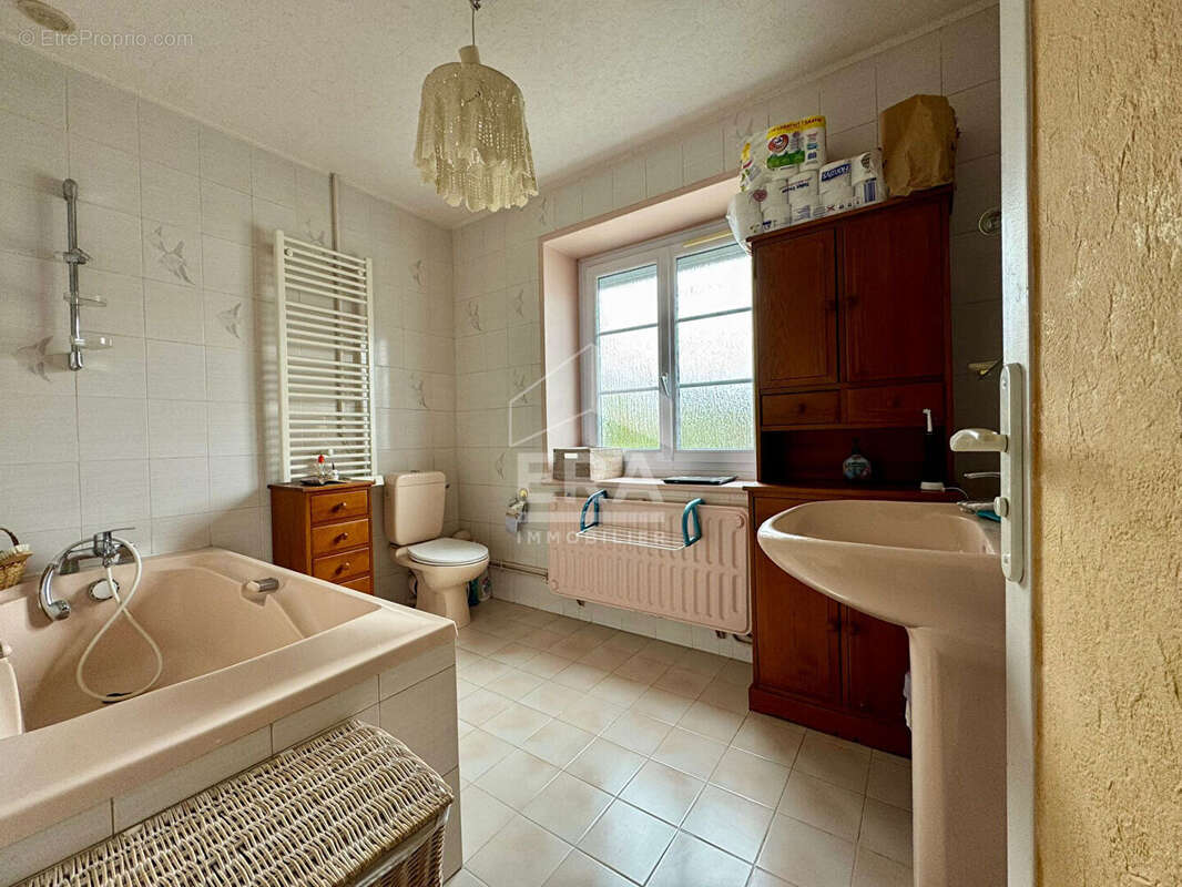 Maison à COMBS-LA-VILLE