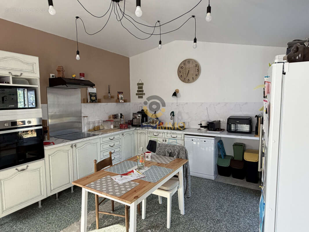 Maison à SECONDIGNY