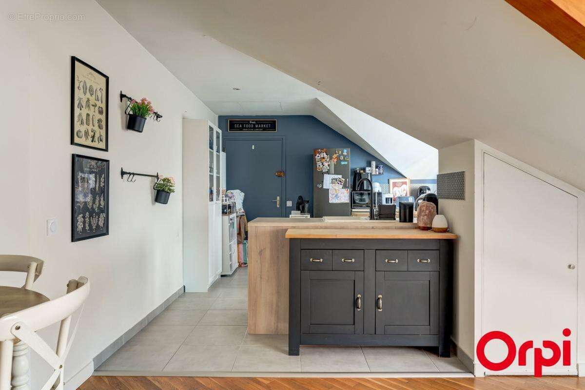 Appartement à LYON-5E