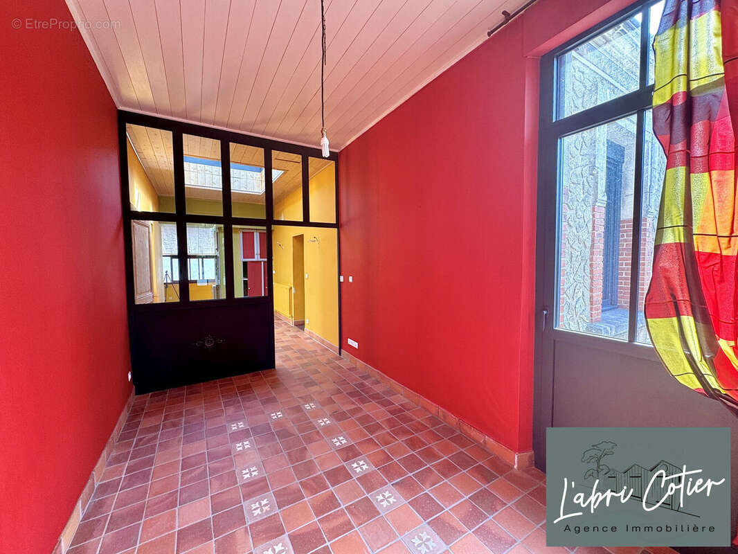 Séjour - Maison à CHALLANS
