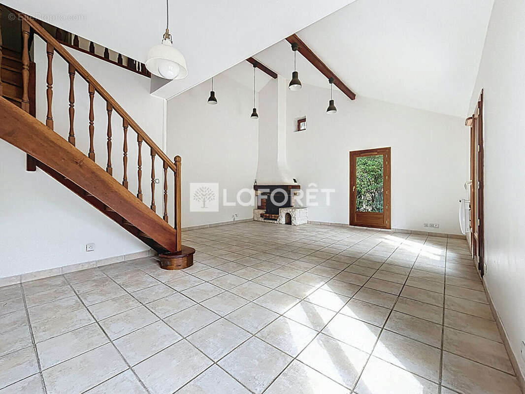 Maison à MAROLLES-EN-BRIE